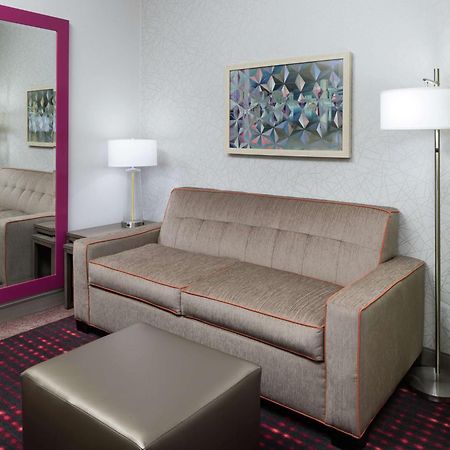 Home2 Suites By Hilton Orlando Airport Экстерьер фото