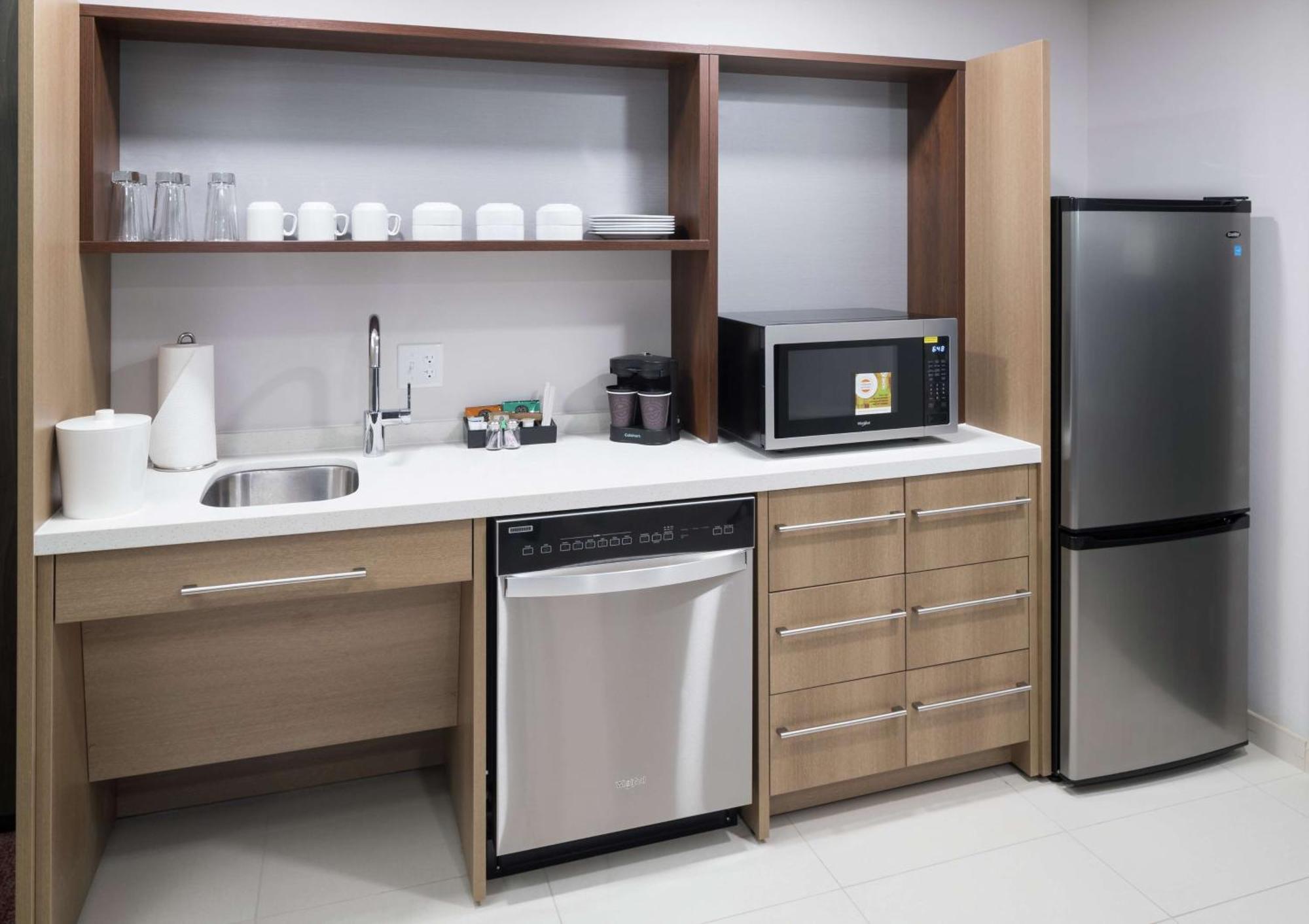 Home2 Suites By Hilton Orlando Airport Экстерьер фото